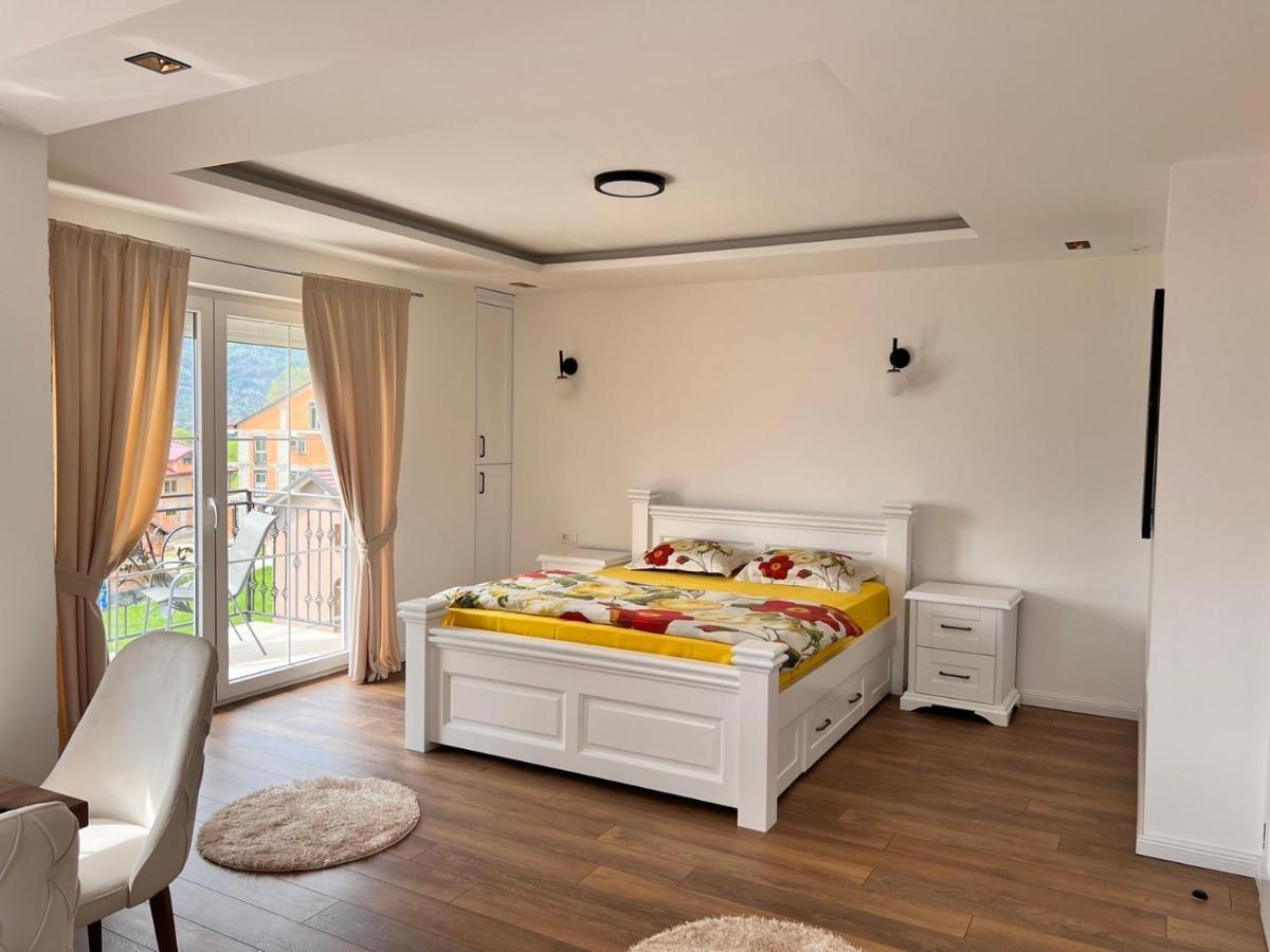 Ema Apartments Plav Kültér fotó