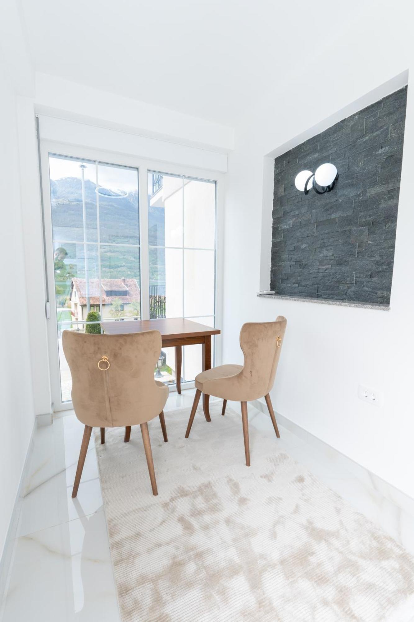 Ema Apartments Plav Kültér fotó